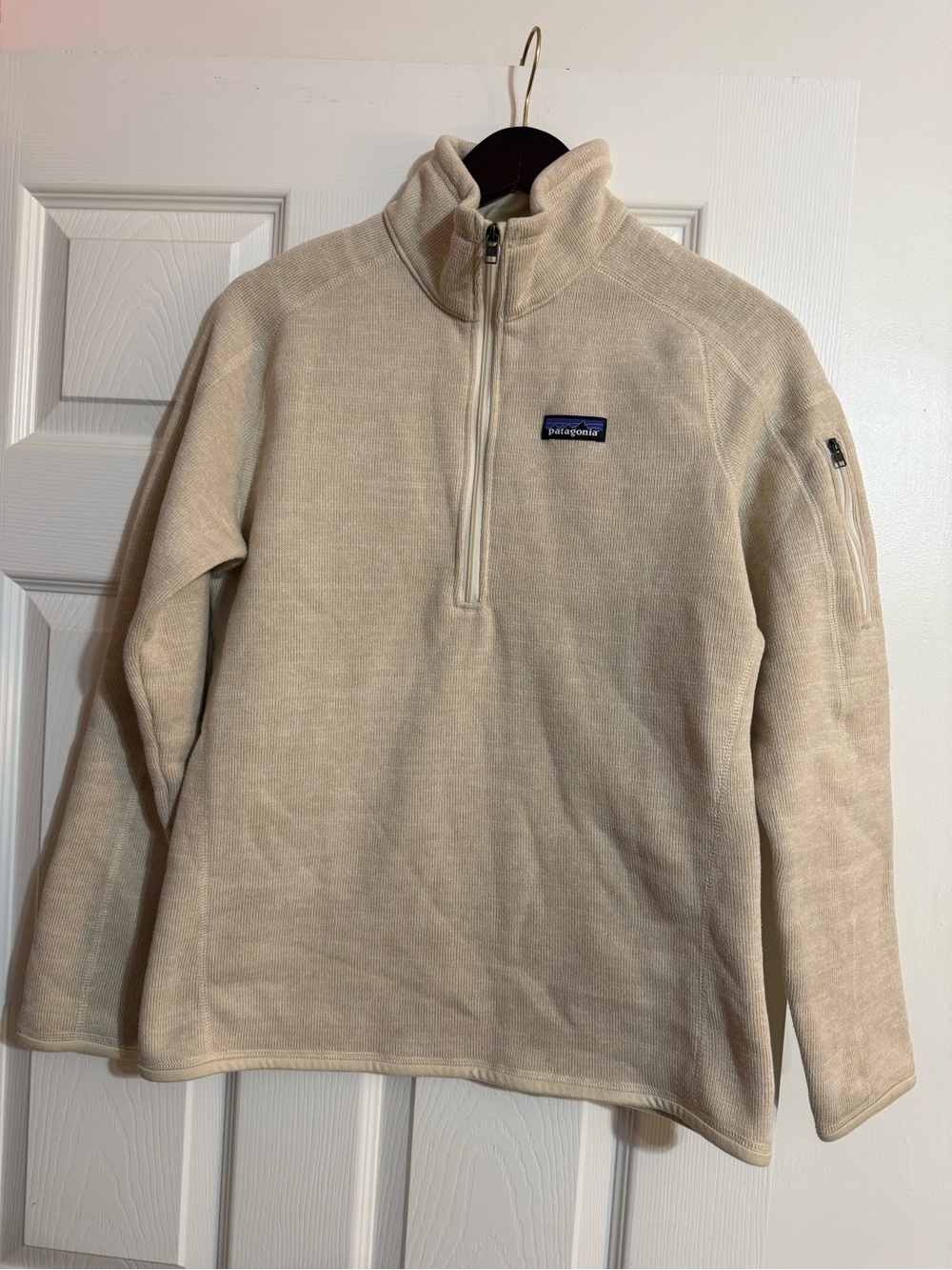 Patagonia Women’s Cream Quarter-Zip Fleece Sweater